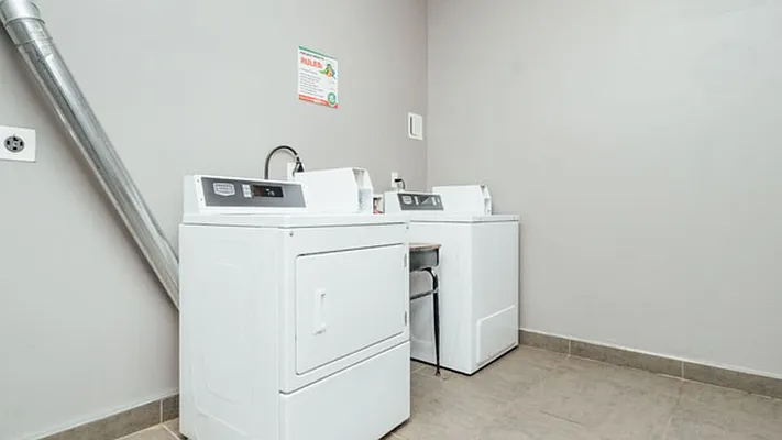 Rented by Nooklyn NYC LLC | media 23