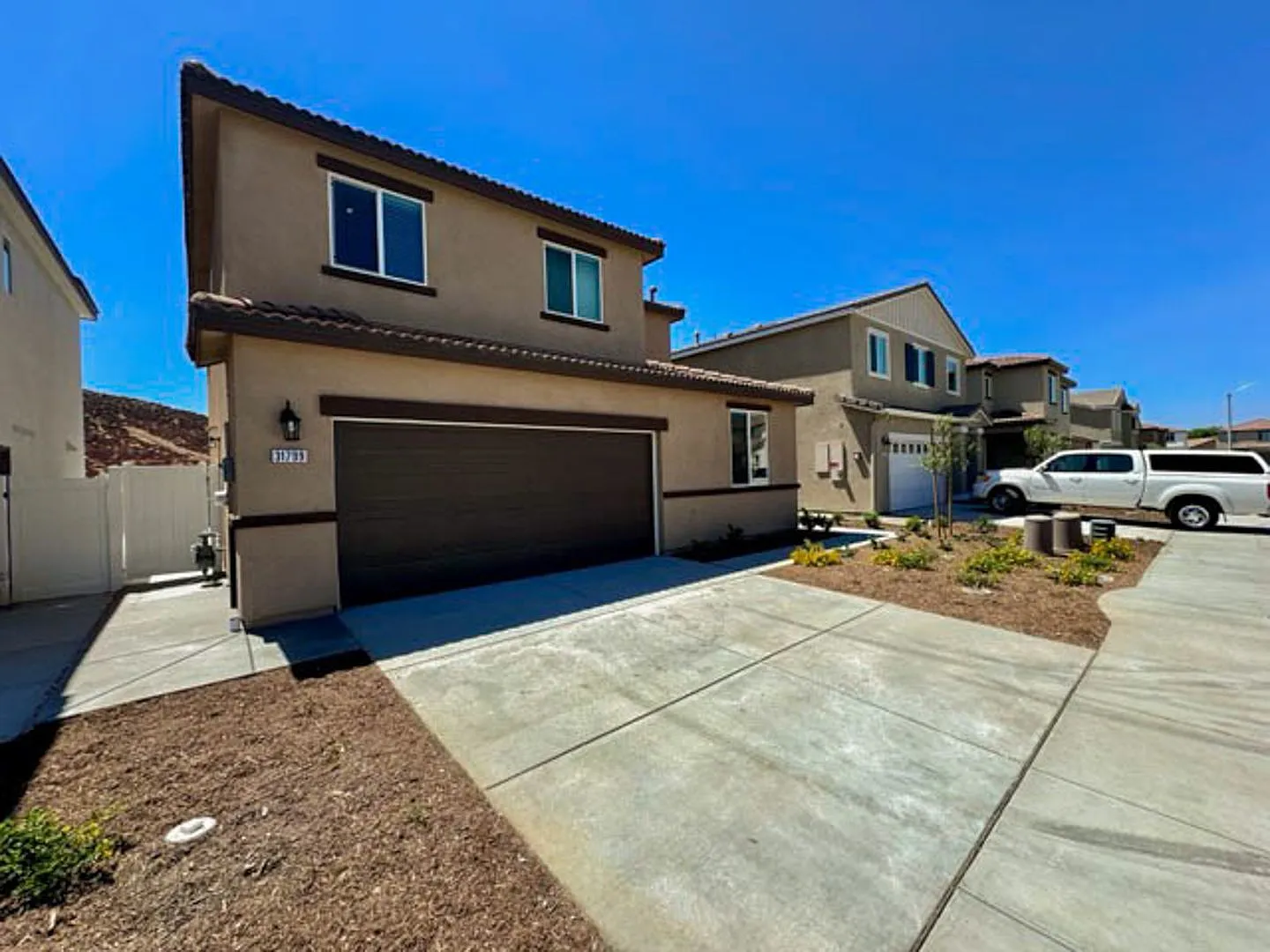 Modern 4 Bedroom 3 Bathroom Home With Solar Coming Soon! — Photo 2