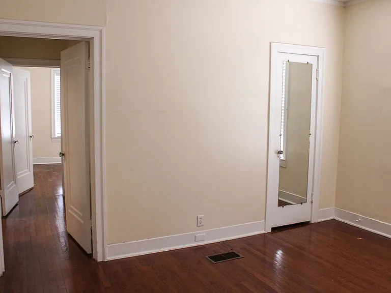 311 E Rosewood Ave #102 — Photo 19