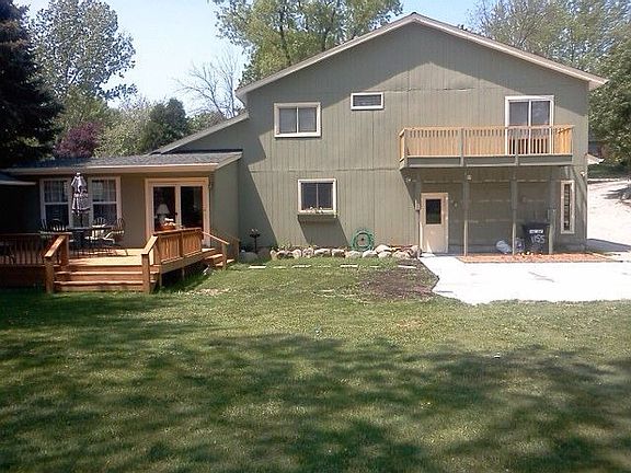2nd image of 1155 S 11th St