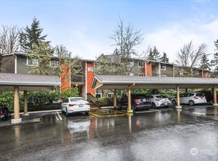 20050 Vikings Crest Loop NE #204, Poulsbo, WA 98370