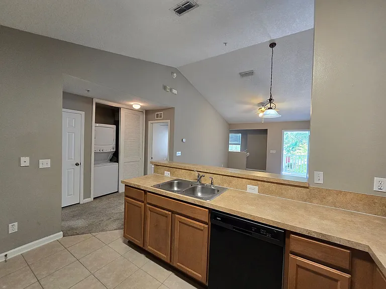 575 Oakleaf Plantation Pkwy #710 — Photo 13