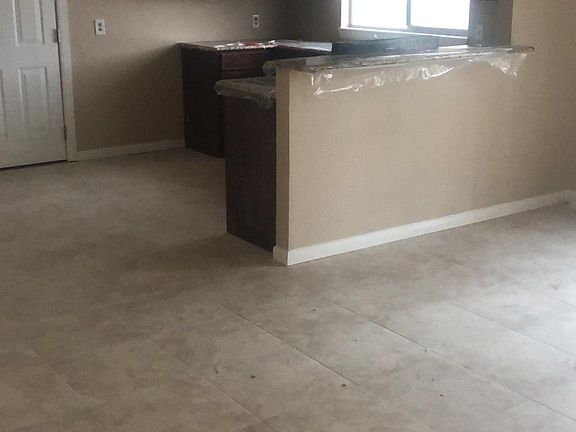 3rd image of 6208 Jennie Dr