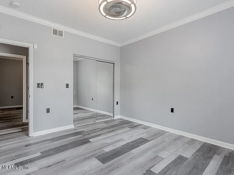 1770 Victoria Chase Ct — Photo 5