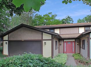 901 N Ave NE, Grand Rapids, MI 49503