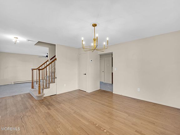 4th image of 104 Church Street