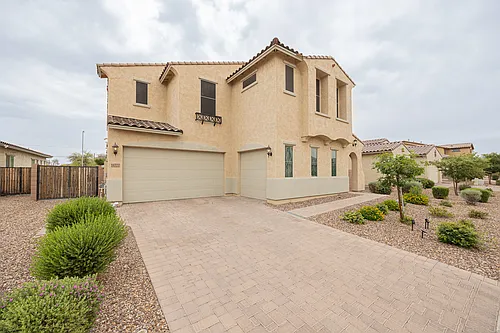 11777 S 51st Dr Photo 1
