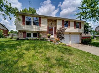 2721 Dorset Woods Ct, Miamisburg, OH 45342