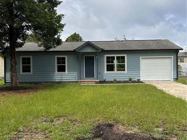 3330 E Royal Ct, Macon, GA 31217