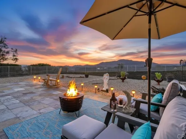 2346 Larkspur Dr, Alpine, CA 91901