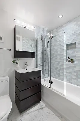 Sold by Compass | media 6