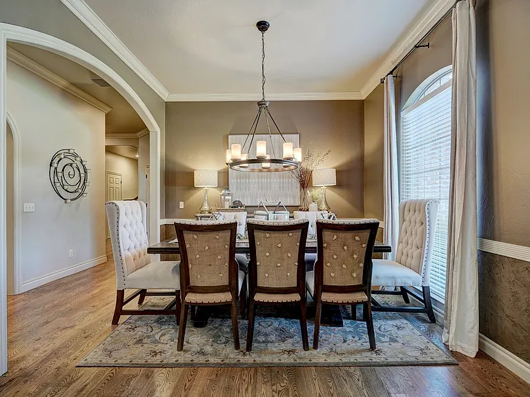 3116 Beacon Hill St — Photo 5