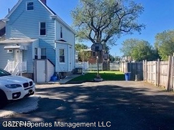 4th image of 278 Rhode Island Ave