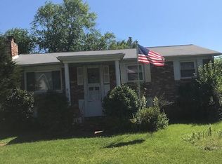 4728 Kirkdale Dr, Woodbridge, VA 22193