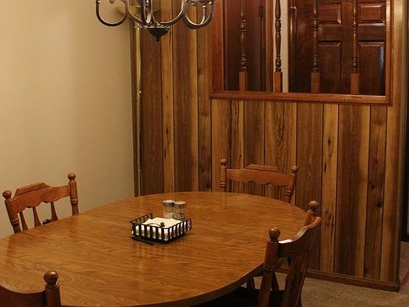 5th image of 354 Woodhill Dr