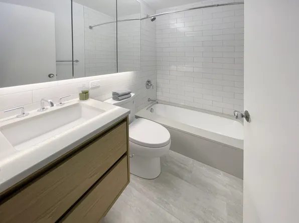 154 East 29th Street 1708 image 3 of 15