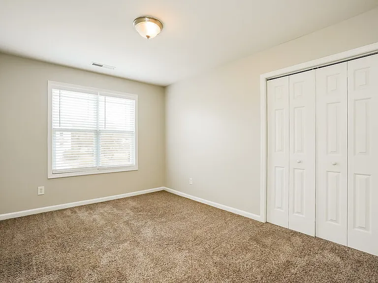 146 Willowbrook Cir — Photo 15
