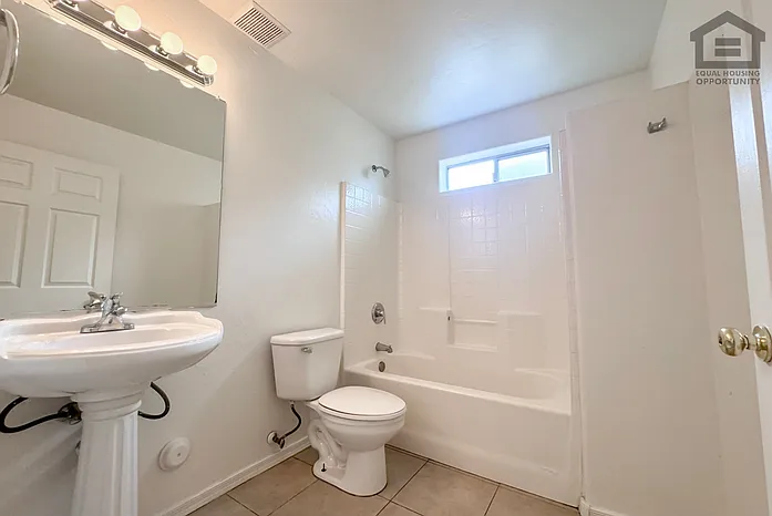 18017 N 40th Pl #10 — Photo 11