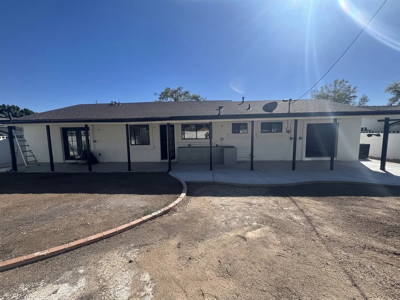 3 bed, 1991 sqft, $3,500 — Photo 4