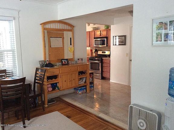 5th image of 48 Sylvia St