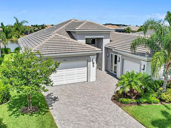 2nd image of 11900 SW Marigold Lakes Drive