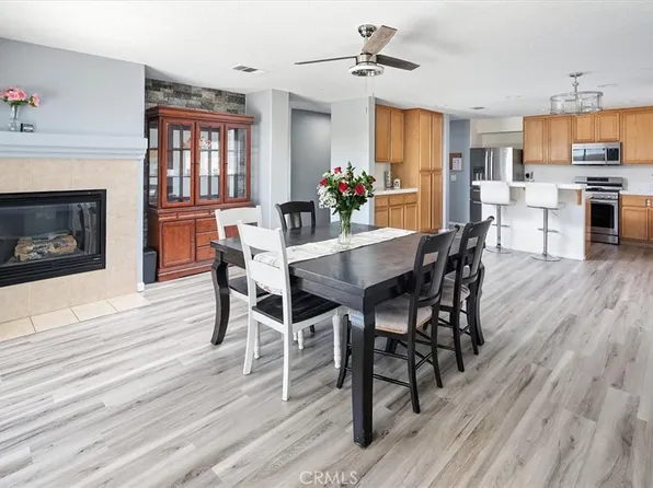 45424 Spahn Ln, Lancaster, CA 93535