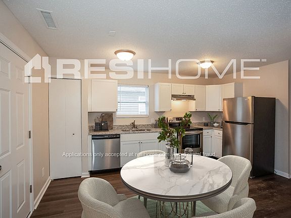 3rd image of 10801 Wymm Ln