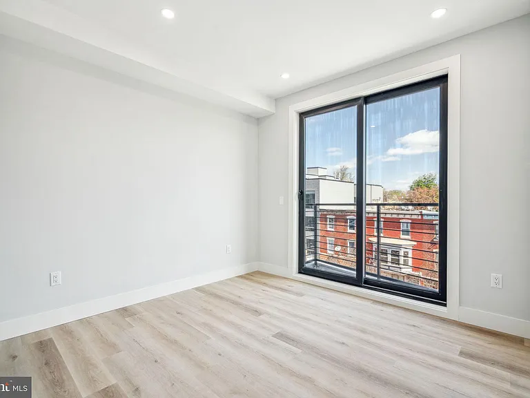 3748-9 Lancaster Ave #211 — Photo 15