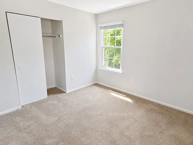 1st bedroom
