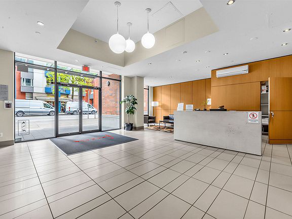 3rd image of 1082 Seymour St #1106