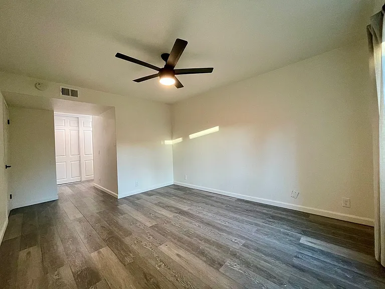 11517 Fury Ln #61 — Photo 17