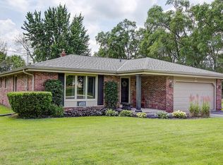 S58W29985 McFarlane Rd, Mukwonago, WI 53149
