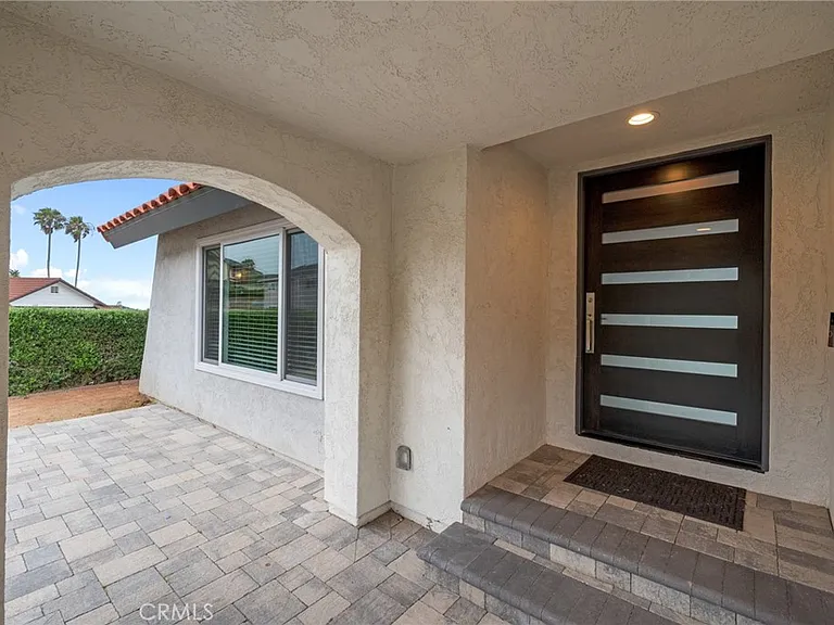 3404 Hightide Dr — Photo 4