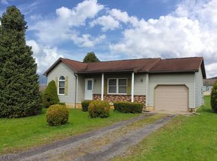 136 Cardinal Cir, Williamsburg, PA 16693