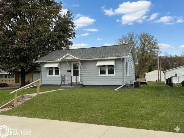 1717 Avenue B, Fort Madison, IA 52627