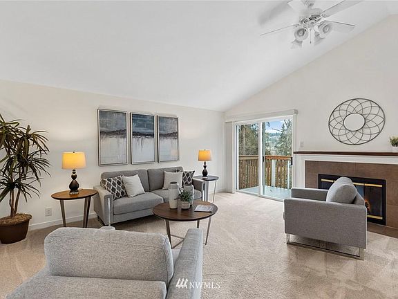 2nd image of 3018 128th Ave SE APT 15