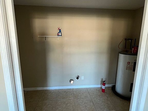 5th image of 3121 W 21st Ct