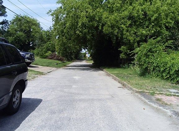5th image of 1548 Chela Ave