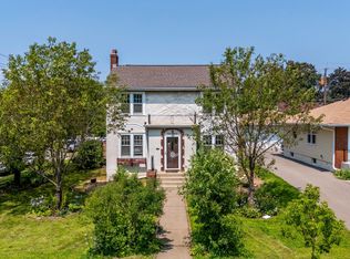 2085 Conway St, Saint Paul, MN 55119