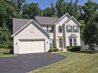 24326 Red Blaze Dr, Damascus, MD 20872