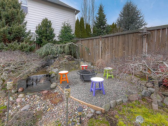 4th image of 5202 NE 68th Ave