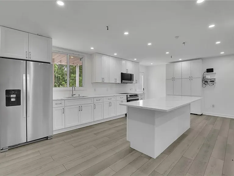 902 Whistler Ln — Photo 46
