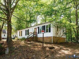 3128 Woodsong Dr, Midlothian, VA 23112