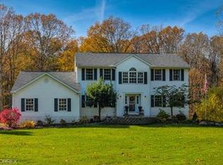 18540 Geauga Lake Rd, Chagrin Falls, OH 44023