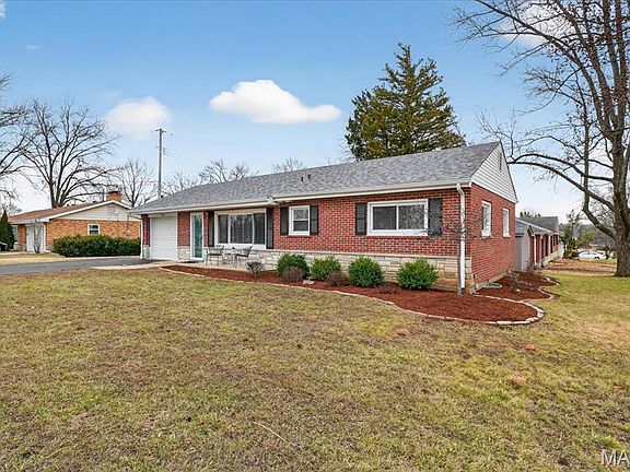 5th image of 9962 E Watson Rd