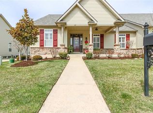 337 Lake Side View Ln, Saint Peters, MO 63376