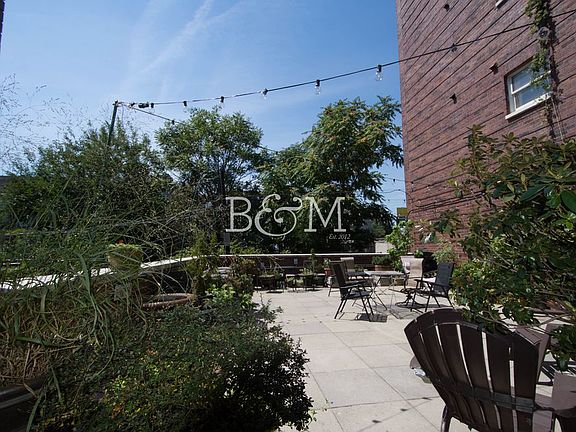 4th image of 62 Clermont Ave APT 201