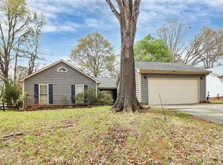 7201 Walterboro Rd, Charlotte, NC 28227