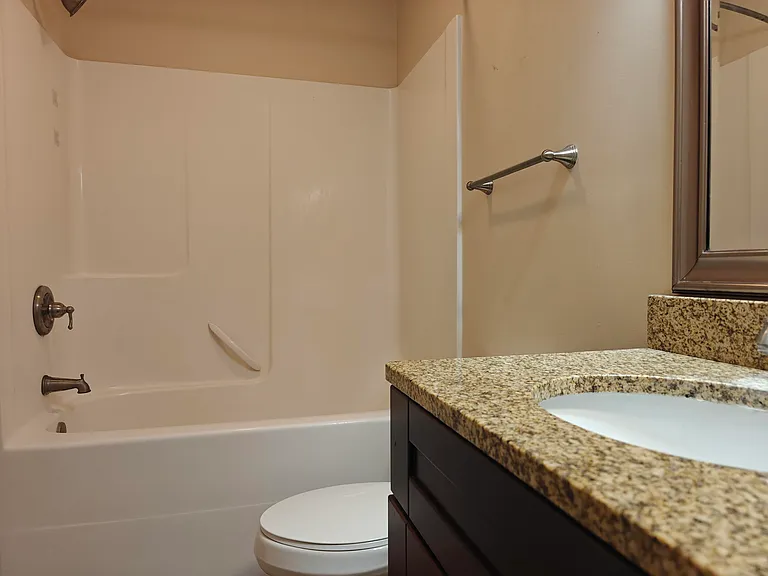 227 Schilling St — Photo 13