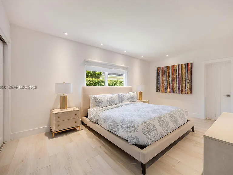 7230 Vistalmar St — Photo 23
